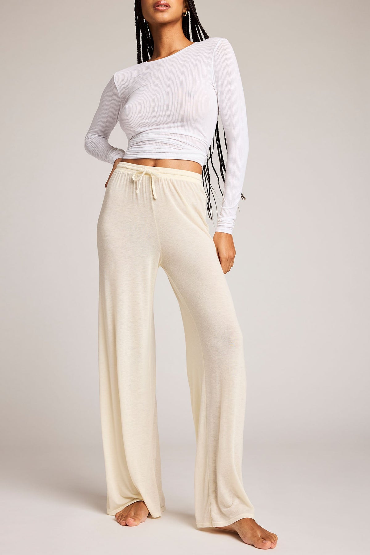 Fino Featherweight Cashmere Track Pant in Cream